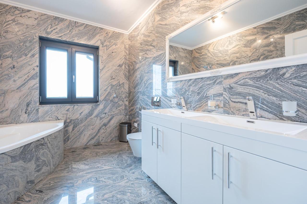 Apartmán Casa Fischer Ciheiu Exteriér fotografie