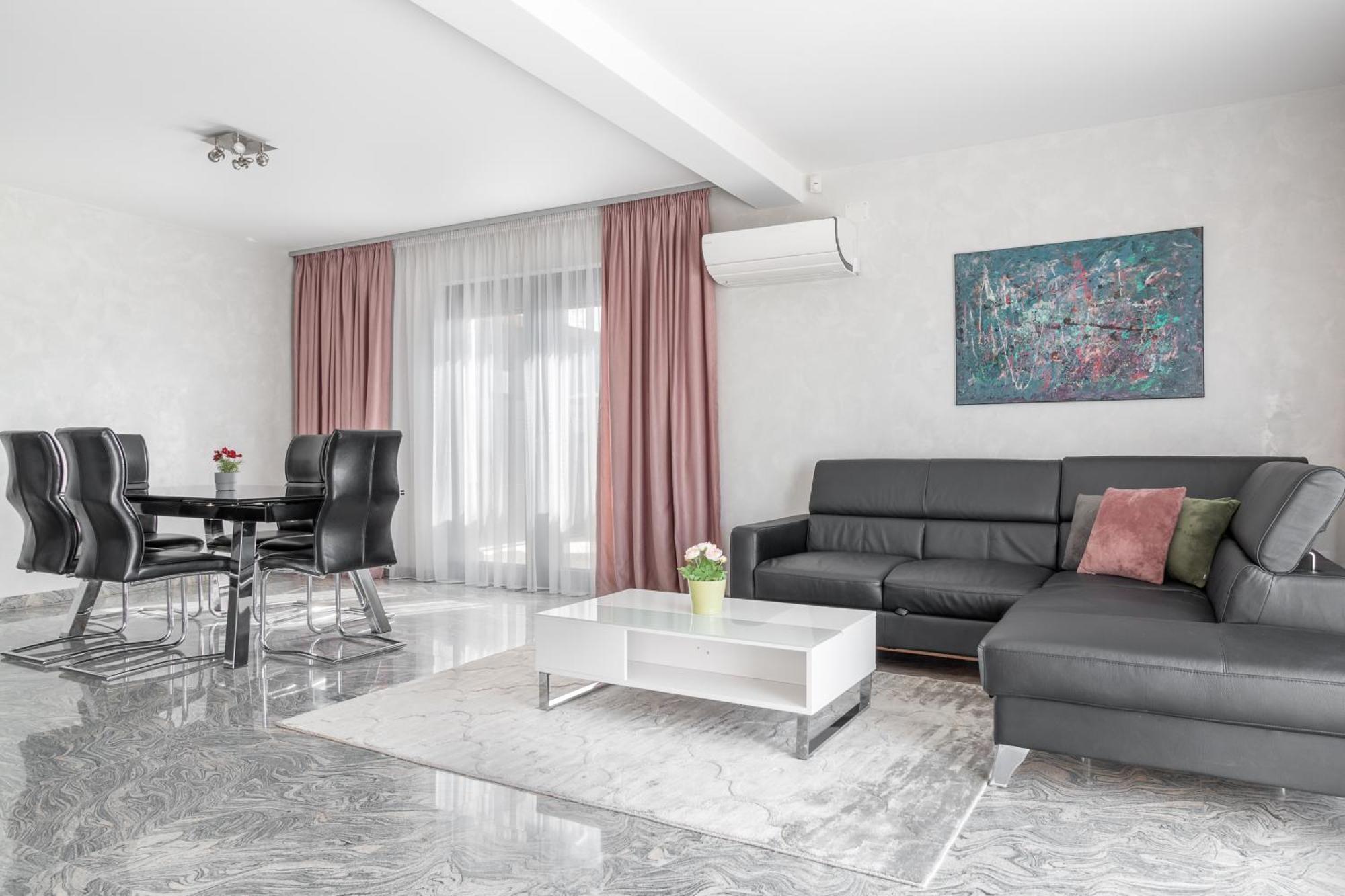 Apartmán Casa Fischer Ciheiu Exteriér fotografie