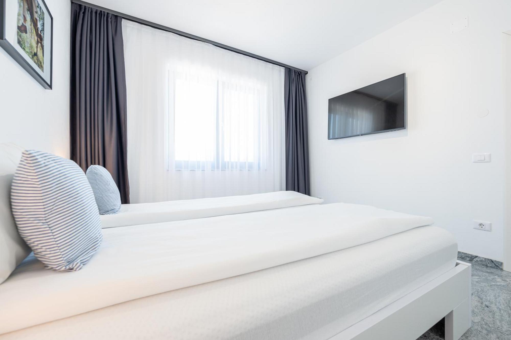 Apartmán Casa Fischer Ciheiu Pokoj fotografie